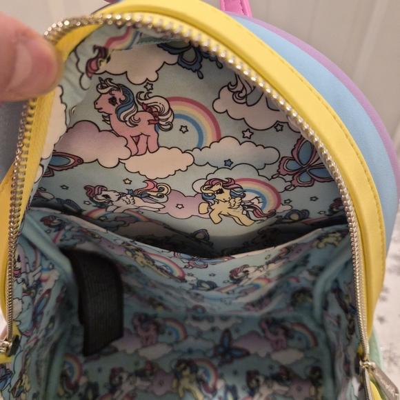 Loungefly - Vintage My Little Pony Backpack - Picture 6 of 6